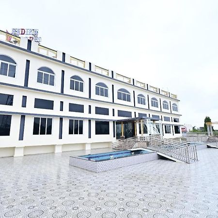 Vedika Garden Āmbavna Exterior foto